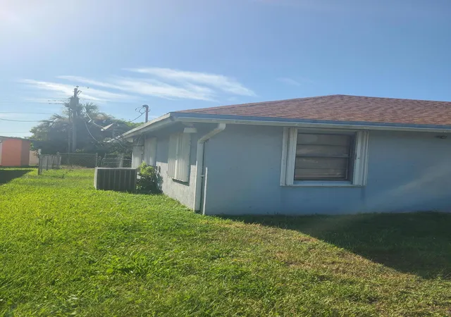 Photo 3 of Single family home for sale at 1533 6th Street, West Palm Beach, FL 33401 | MLS# B26054624 | Listing updated on 2026-09-23