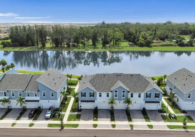 Photo 1 of Townhouse for sale at 4508 Longwood Lake Sq, Loxahatchee, FL 33470 | MLS# B26054637 | Listing updated on 2026-10-09