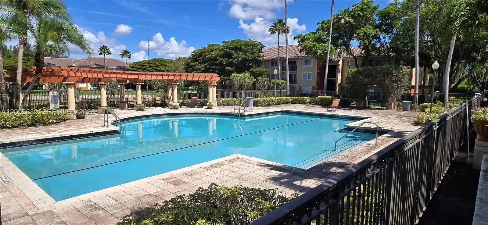 Photo 1 of Sale Pending at 4149 N Haverhill Rd #1619, West Palm Beach, FL 33417 | MLS# A12055689 | Listing updated on 2026-10-31