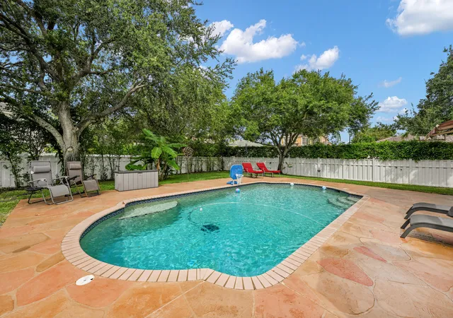 Photo 4 of Single family home for sale at 11650 NW 48th Court, Coral Springs, FL 33076 | MLS# B26054681 | Listing updated on 2026-09-23