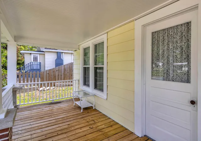 Photo 3 of Single family home for sale at 453 Bell Ave, Brooksville, FL 34601 | MLS# B26054713 | Listing updated on 2026-10-04
