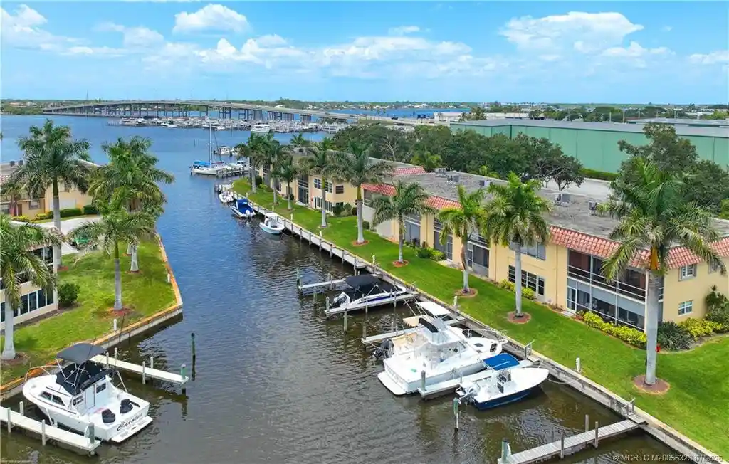 Condo for sale at 2600 S Kanner Hwy #V7, Stuart, FL 34994 | MLS# M20056323