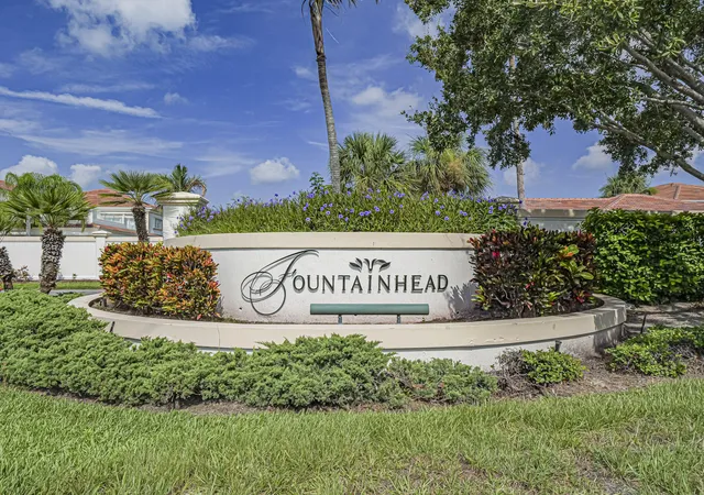 Photo 1 of Sale Pending at 524 7th Square #102, Vero Beach, FL 32962 | MLS# B26055056 | Listing updated on 2026-09-22