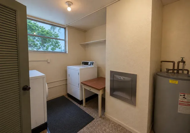 15th image of 2400 Ne 10th St #205, Pompano Beach, FL 33062 | MLS# B26055067