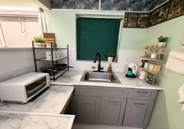 3rd image of 2400 Ne 10Th St #205, Pompano Beach, FL 33062 | MLS# B26055067