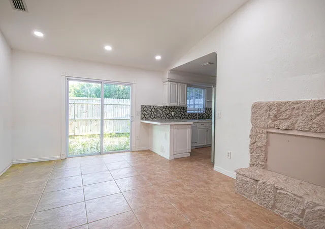 4th image of 11714 Orange Blvd, West Palm Beach, FL 33412 | MLS# B26055080