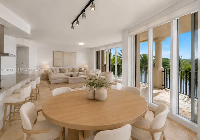 5th image of 13627 Deering Bay Dr, Miami, FL 33158