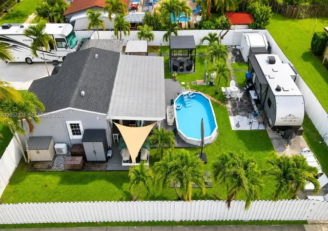 3rd image of 117 Sw 6Th St, Hallandale Beach, FL 33009 | MLS# A12057823