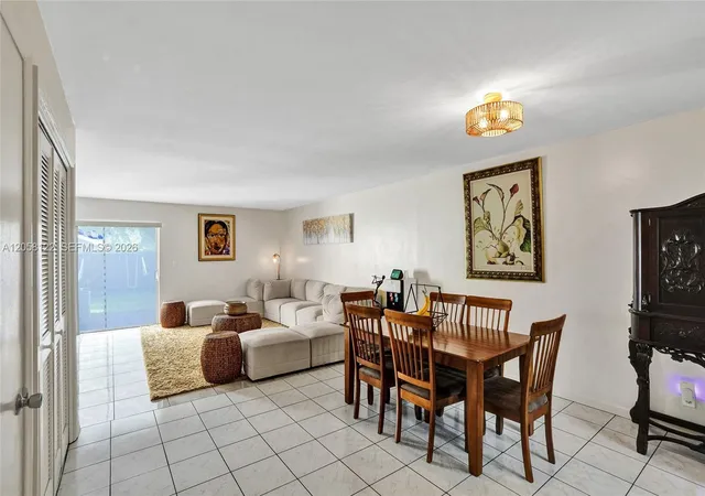 3rd image of 6813 Nw 29Th Ave #1, Fort Lauderdale, FL 33309 | MLS# A12058122