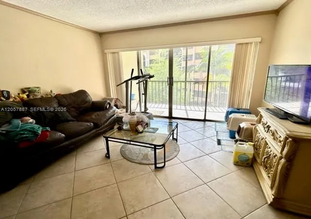 4th image of 3905 N Nob Hill Rd #312, Sunrise, FL 33351 | MLS# A12057887