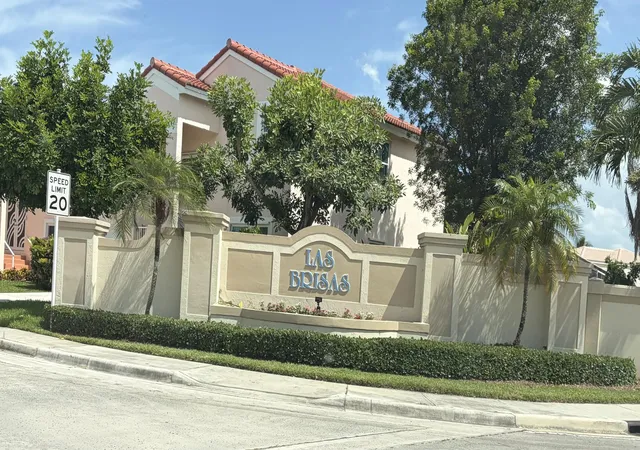 Photo 3 of Sale Pending at 3130 Sunset Cir, Margate, FL 33063 | MLS# B26055363 | Listing updated on 2026-09-17