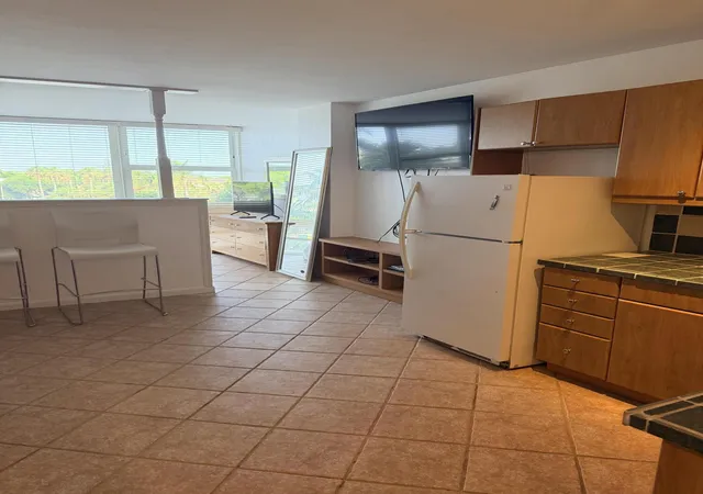 Photo 3 of Sale Pending at 4040 Galt Ocean Dr #317, Fort Lauderdale, FL 33308 | MLS# B26055381 | Listing updated on 2026-09-08