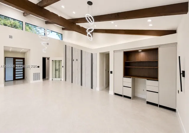 4th image of 2765 Ne 35Th Dr, Fort Lauderdale, FL 33308 | MLS# A12058297