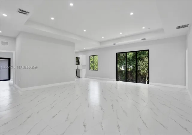 2nd image of 2445 Sw 43rd Ter, Fort Lauderdale, FL 33317 | MLS# A12056550