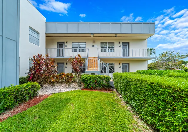 1st image of 552 Normandy L Ln #l, Delray Beach, FL 33484 | MLS# B26055658