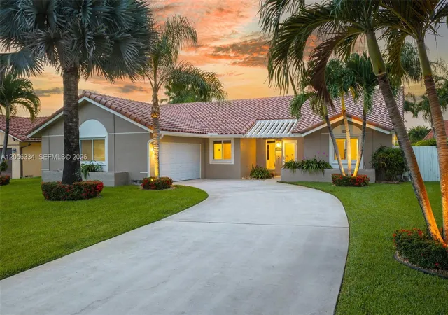 1st image of 5621 Thornbluff Ave, Davie, FL 33331 | MLS# A12056334