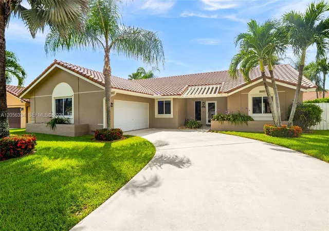 2nd image of 5621 Thornbluff Ave, Davie, FL 33331 | MLS# A12056334
