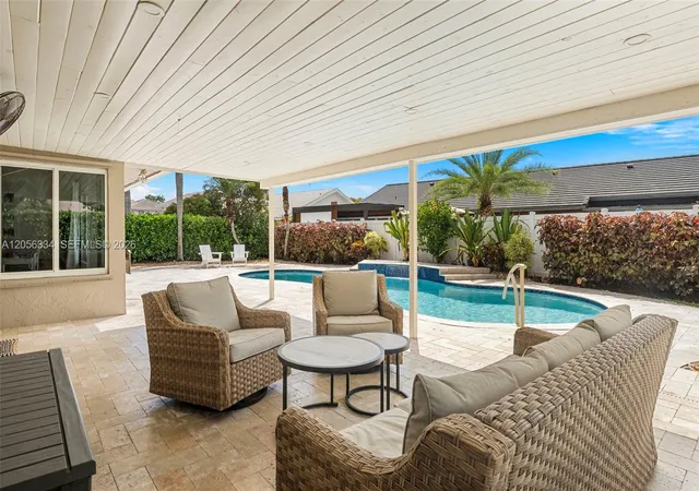 4th image of 5621 Thornbluff Ave, Davie, FL 33331 | MLS# A12056334