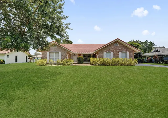 Single family home for sale at 3145 NW 116th Avenue, Coral Springs, FL 33065 | MLS# B26055699