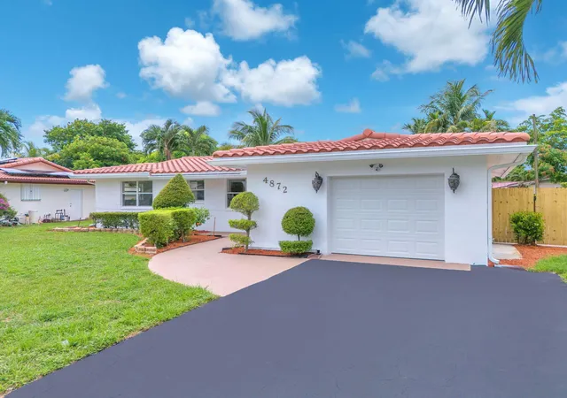 Photo 1 of Sale Pending at 4872 Nw 6th Court, Plantation, FL 33317 | MLS# B26055807 | Listing updated on 2026-10-06