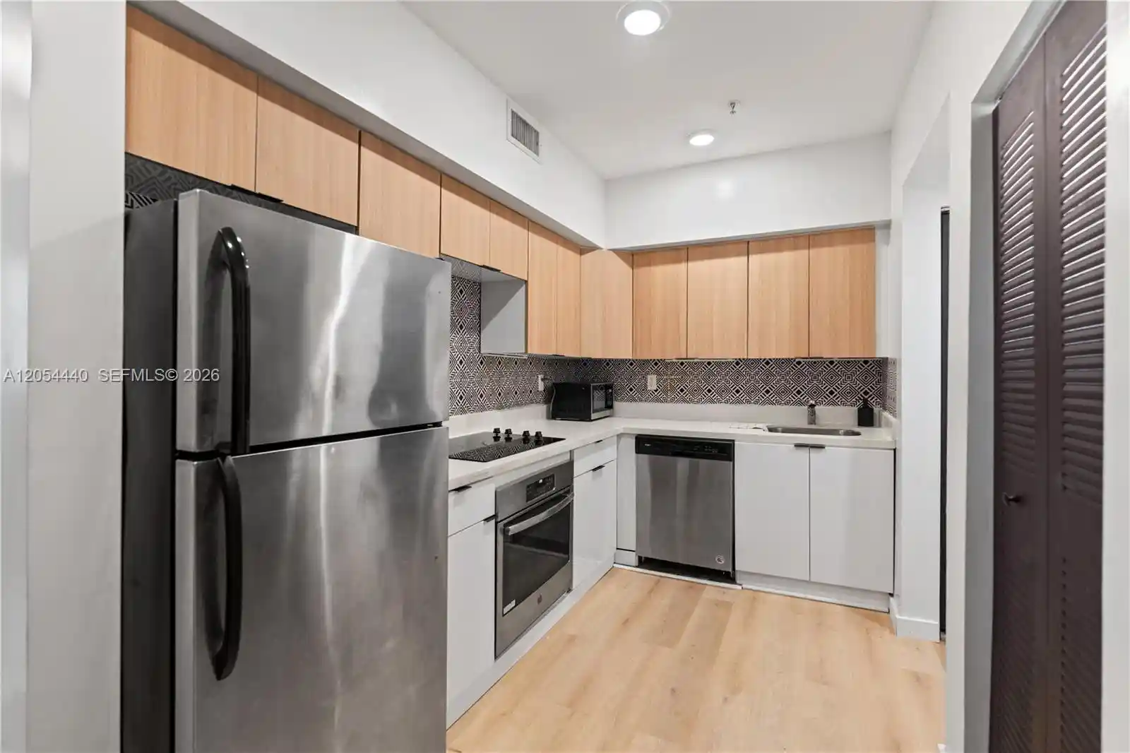 Photo 1 of Condo for sale at 810 7th #102, Miami Beach, FL 33139 | MLS# A12054440 | Listing updated on 2026-10-16