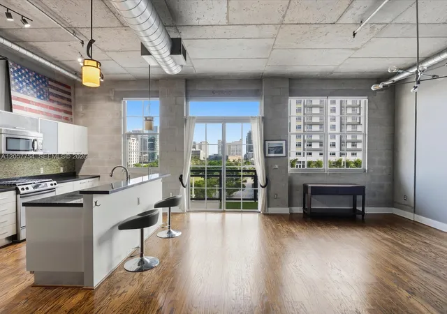 3rd image of 410 Nw 1St Ave #604, Fort Lauderdale, FL 33301 | MLS# A12057754
