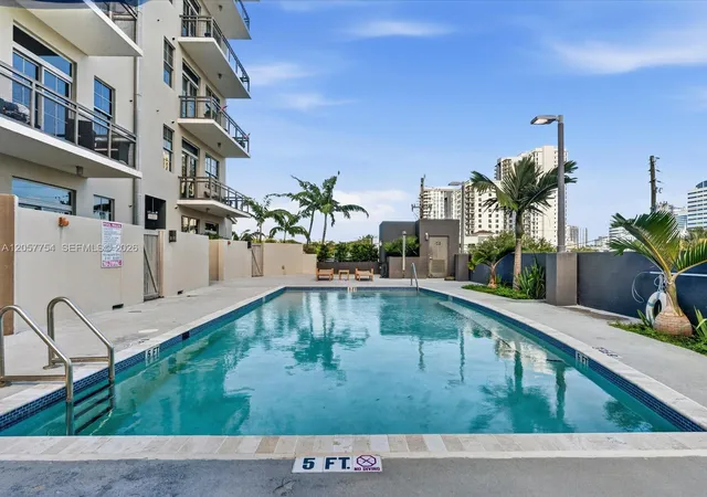5th image of 410 Nw 1St Ave #604, Fort Lauderdale, FL 33301 | MLS# A12057754
