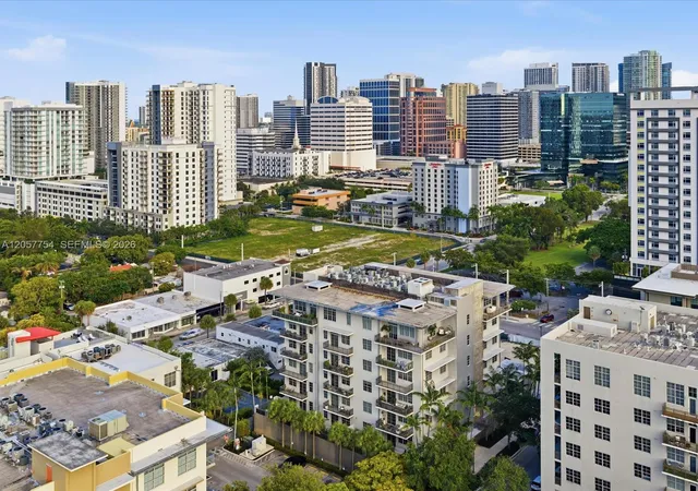 2nd image of 410 Nw 1St Ave, Fort Lauderdale, FL 33301