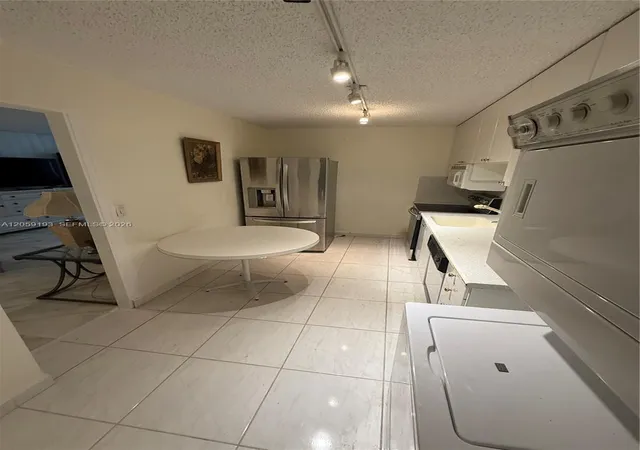 5th image of 9273 Collins Ave #1101, Surfside, FL 33154 | MLS# A12059193