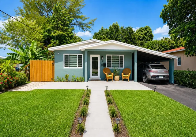 Photo 1 of Single family home for sale at 412 S 24th Avenue, Hollywood, FL 33020 | MLS# B26056082 | Listing updated on 2026-10-09