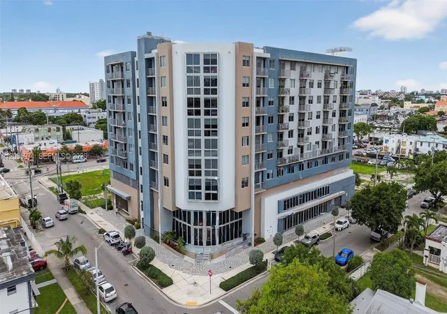 4th image of 1110 Nw 1St St #409, Miami, FL 33128 | MLS# A12055971