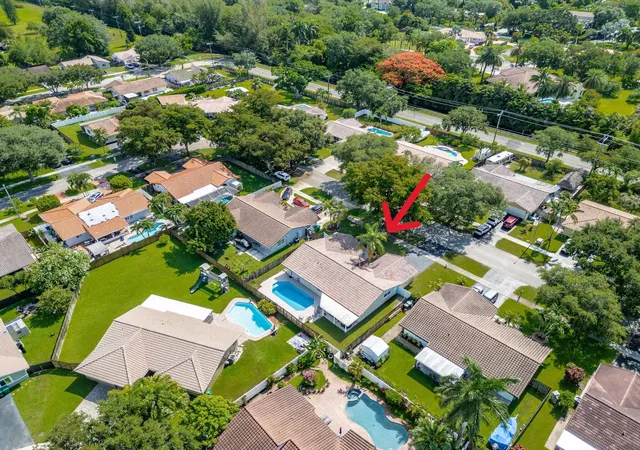 Photo 4 of Single family home for sale at 5569 SW 112th Terrace, Cooper City, FL 33330 | MLS# B26056188 | Listing updated on 2026-10-09
