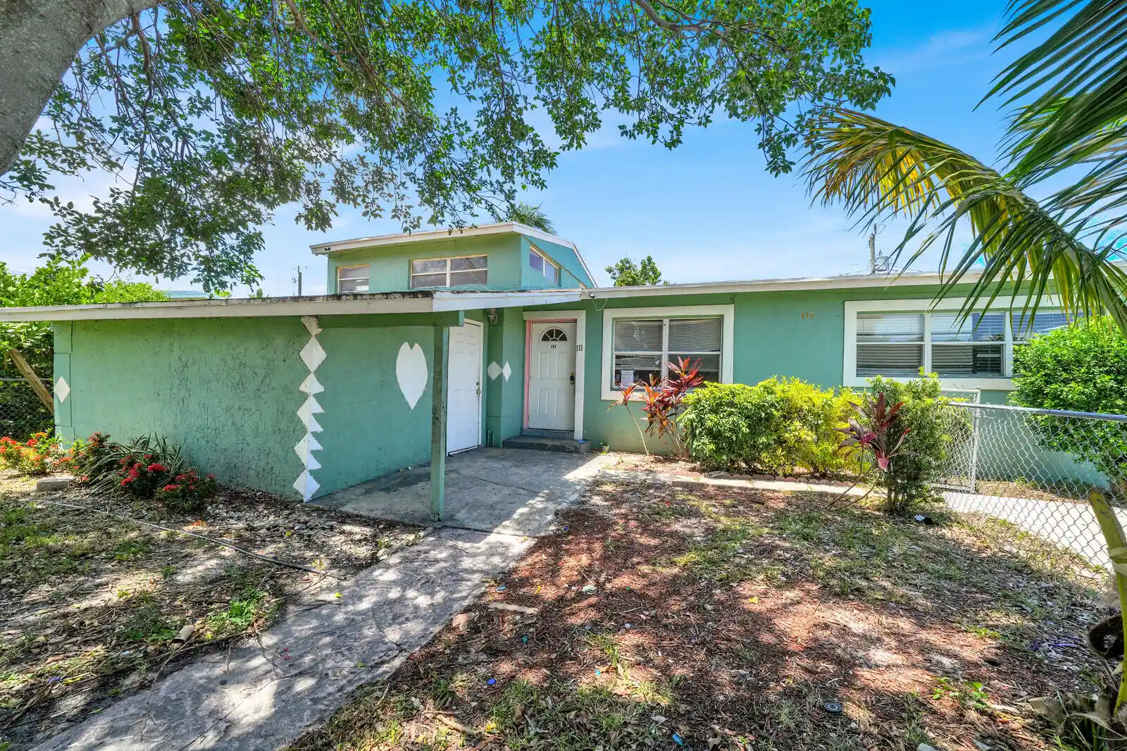 Photo 1 of Single family home for sale at 111 Ocean Pkwy, Boynton Beach, FL 33435 | MLS# B26056249 | Listing updated on 2026-10-23