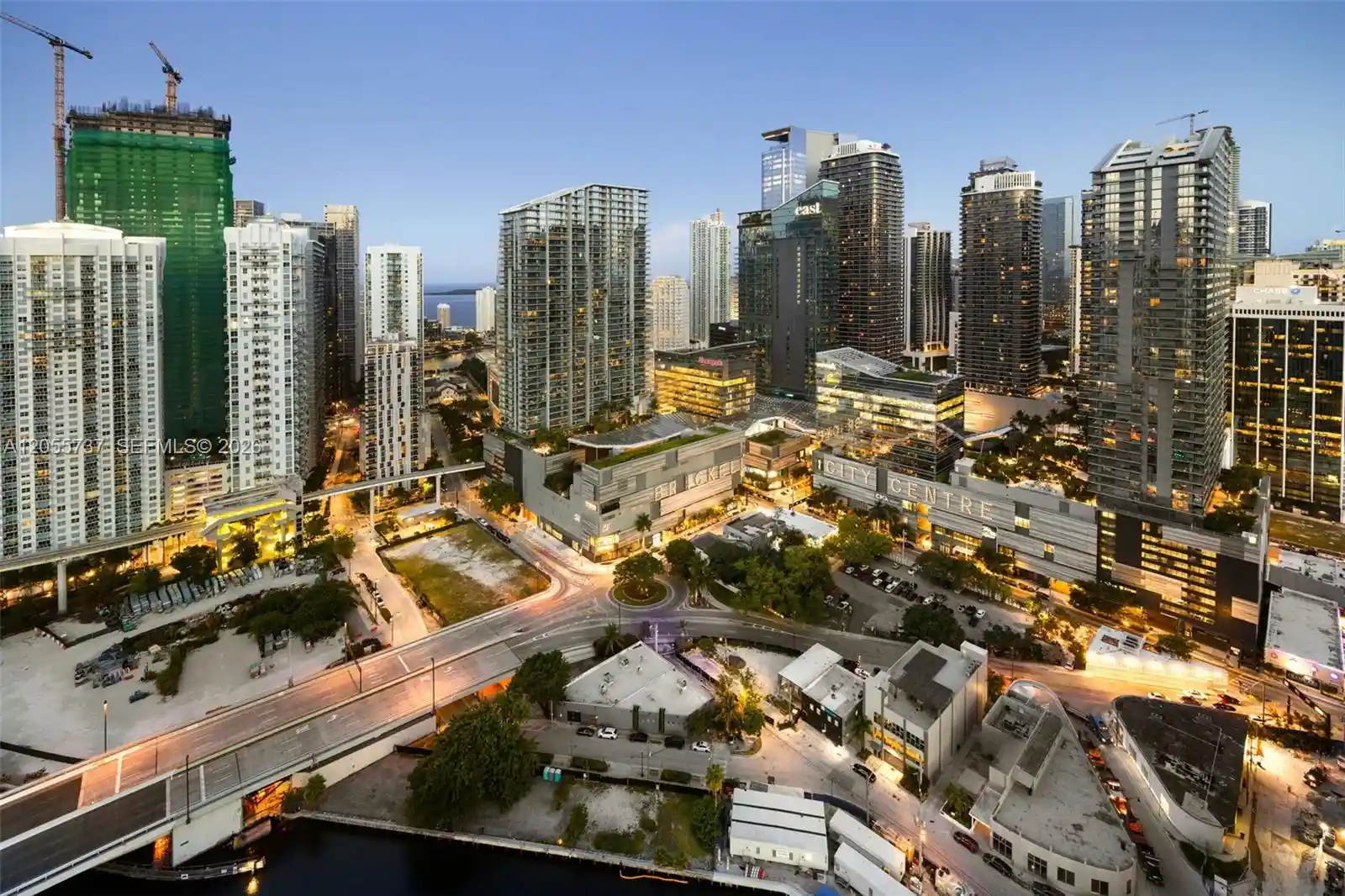 Photo 1 of Condo for sale at 92 Sw 3rd Street #3901, Miami, FL 33130 | MLS# A12055737 | Listing updated on 2026-10-09