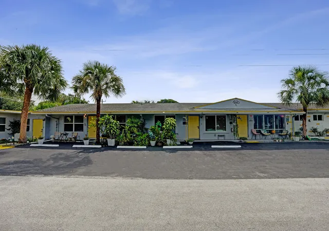 Photo 1 of Multi family home for sale at 2500 Nw 3rd Avenue #1-4, Wilton Manors, FL 33311 | MLS# B26056320 | Listing updated on 2026-09-23