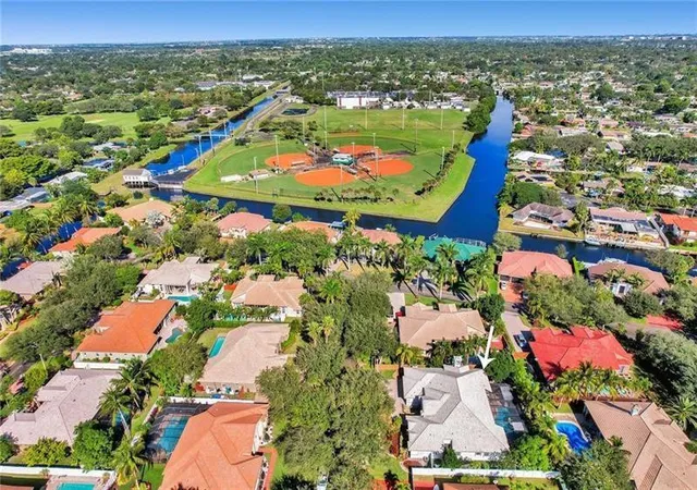 Photo 3 of Single family home for sale at 2030 Sw 62nd Avenue, Plantation, FL 33317 | MLS# B26056438 | Listing updated on 2026-09-24