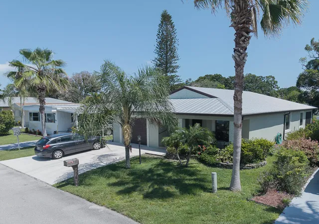 2nd image of 3 El Camino Real, Port St Lucie, FL 34952 | MLS# B26056494