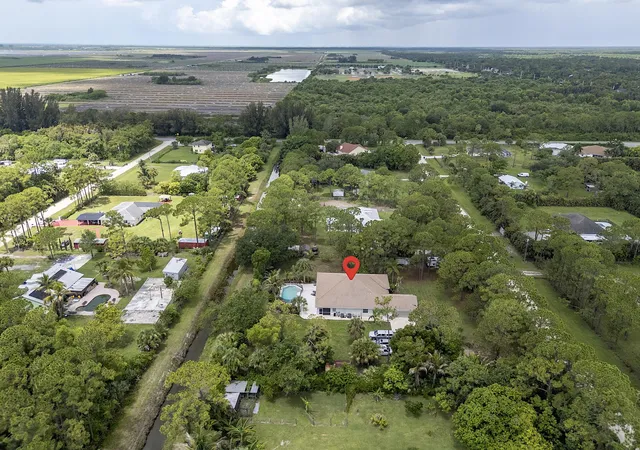 Photo 3 of Single family home for sale at 17854 88th Road N, Loxahatchee, FL 33470 | MLS# B26056597 | Listing updated on 2026-09-30