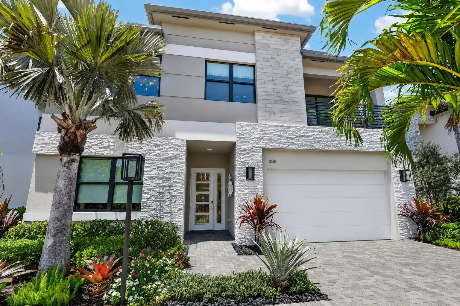 Photo 1 of Single family home for sale at 415 42nd Street, West Palm Beach, FL 33407 | MLS# B26056601 | Listing updated on 2026-10-29