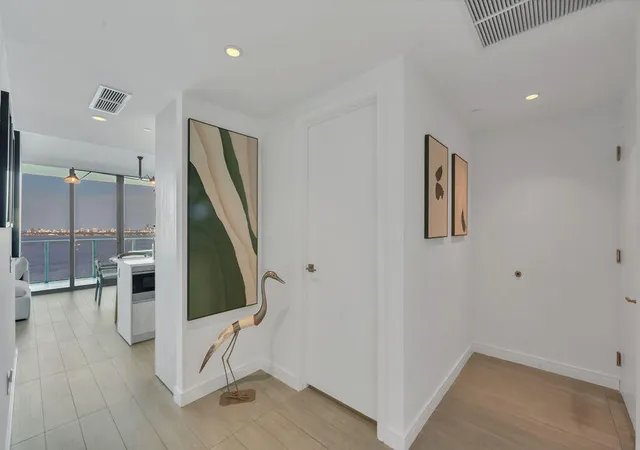 Photo 2 of Condo for sale at 3131 Ne 7th Avenue #2206, Miami, FL 33137 | MLS# B26056725 | Listing updated on 2026-09-23