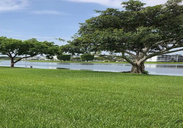 2nd image of 1010 Newcastle A 1010 #1010, Boca Raton, FL 33434 | MLS# A12060088