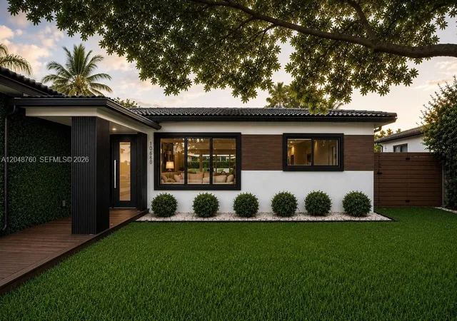 3rd image of 10658 Ne 11Th Ave, Miami Shores, FL 33138 | MLS# A12048760
