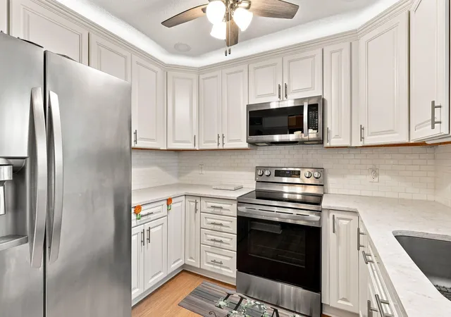 4th image of 2532 Boundbrook Dr S #107, West Palm Beach, FL 33406 | MLS# B26056883