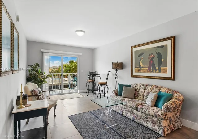 3rd image of 3536 Ne 168Th St #206, North Miami Beach, FL 33160 | MLS# A12060004
