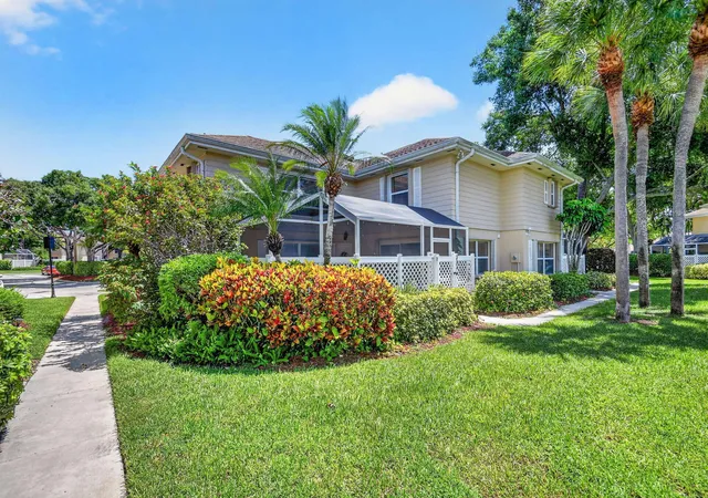 Photo 1 of Townhouse for sale at 3504 Medford Ct, Boynton Beach, FL 33436 | MLS# B26057072 | Listing updated on 2026-09-24