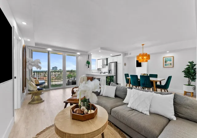 Photo 4 of Condo for sale at 1237 Hillsboro Mile #604, Hillsboro Beach, FL 33062 | MLS# B26057135 | Listing updated on 2026-09-24