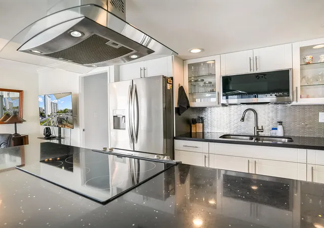 Photo 4 of Condo for sale at 126 Golden Isles Dr #52A, Hallandale Beach, FL 33009 | MLS# B26057188 | Listing updated on 2026-09-23