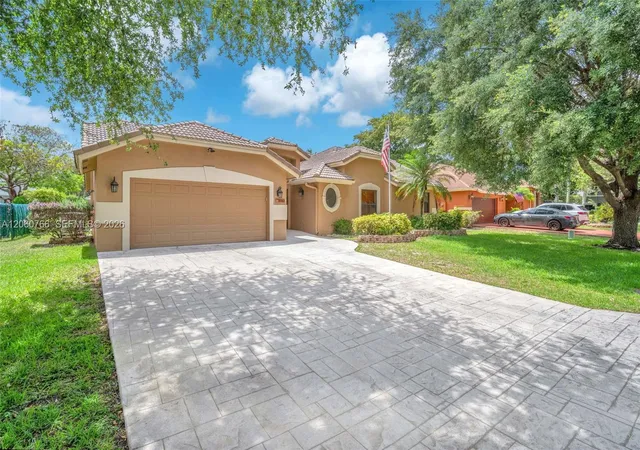 2nd image of 5143 Nw 42nd Ter, Coconut Creek, FL 33073 | MLS# A12060766
