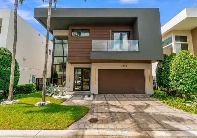 1st image of 9730 Nw 74th Ter, Doral, FL 33178 | MLS# A12060205