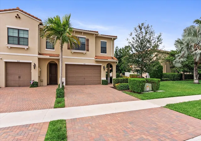 Photo 1 of Townhouse for sale at 9451 Kinley Pl, Boca Raton, FL 33428 | MLS# B26057359 | Listing updated on 2026-10-07